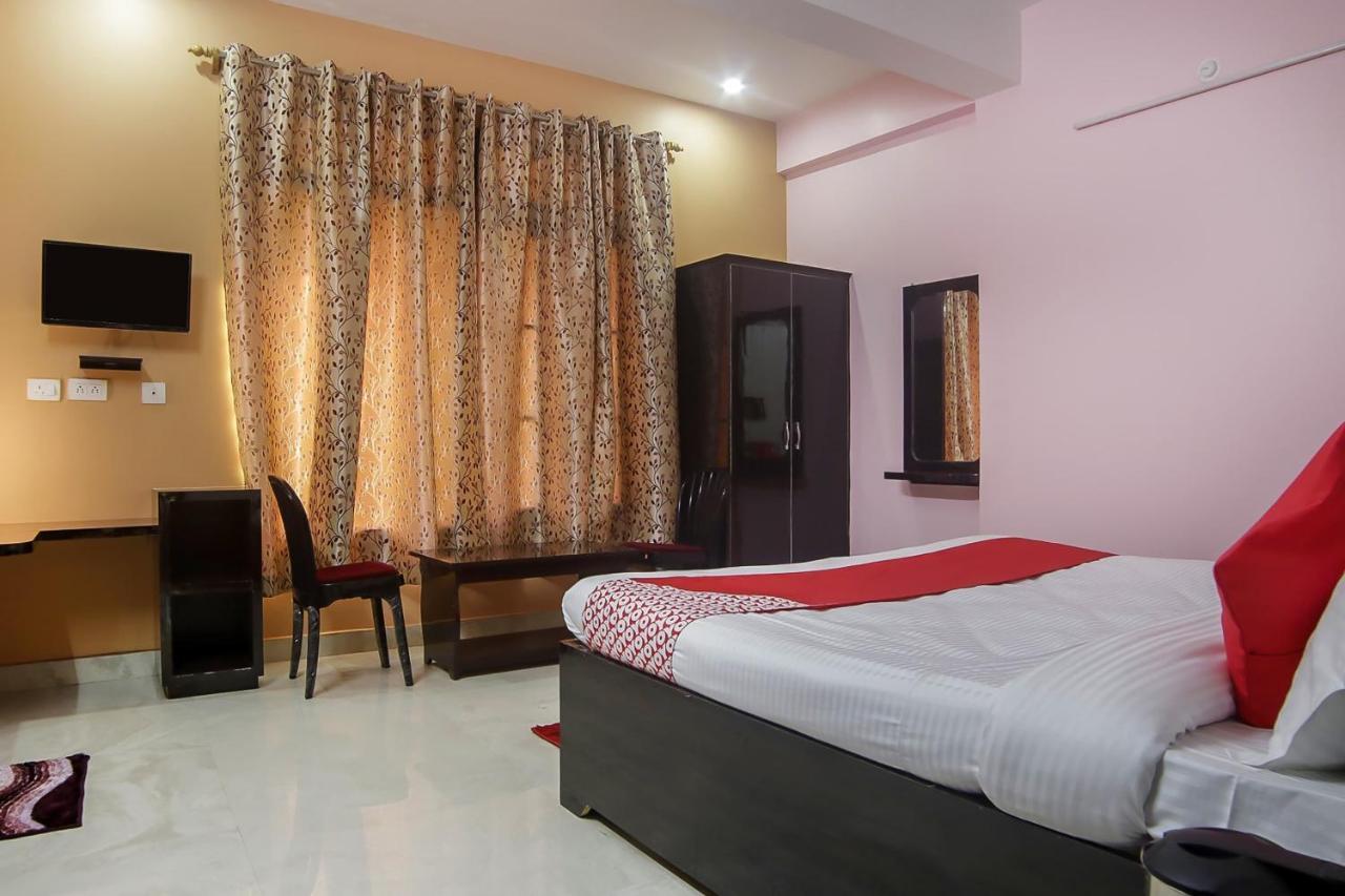 Oyo 30488 Satkar Hotel Pithorāgarh Exterior foto